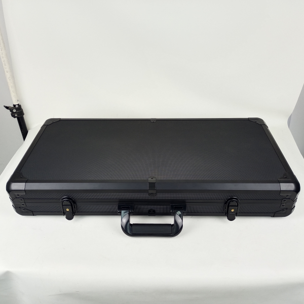 750 Empty Black Heavy Duty Aluminum Poker Case